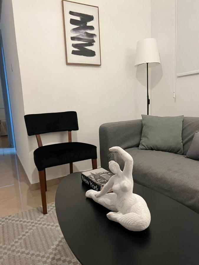 Demetra 1 Bdr Down Town Nicosia By Platform 357 Apartment Exterior photo